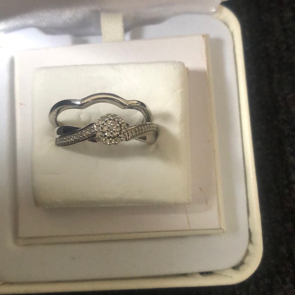 Engagement Ring - Picture 5 of 5